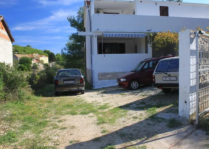 With A Parking Space Rukavac, Vis - 8863 Rukavac (Vis)